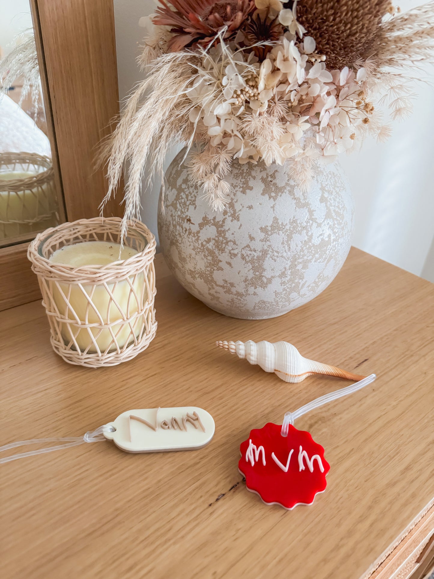 Hand written tag | optional NFC message