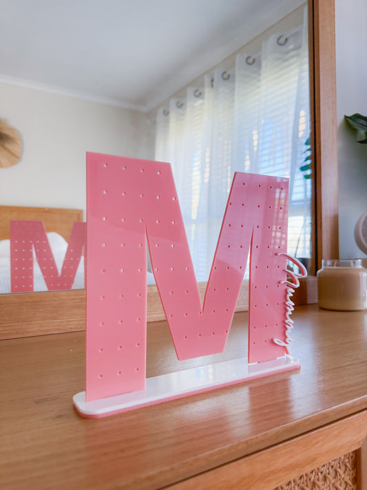 Initial | Earring Stand